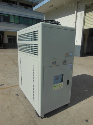 南京風(fēng)冷式工業(yè)制冷機——橡塑制品行業(yè)的可靠制冷解決方案